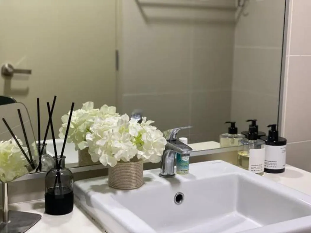 High Floor Cozy Southkey Mosaic Netflix 4Pax Apartment Johor Bahru